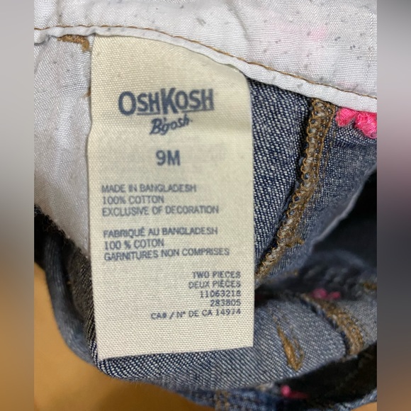 Oshkosh butterfly short denim overalls 9 months - Picture 3 of 3